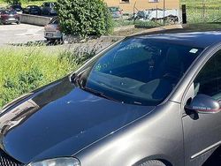 Grigio Usata 2008 VW Golf Edition Tre volumi | 8500 €