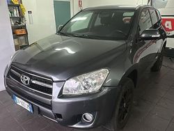 Grigio Usata 2009 Toyota RAV4 Luxury SUV | 5800 € (Buon prezzo)