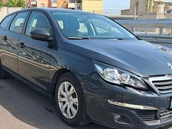Blu Usata 2014 Peugeot 308 SW Station wagon | 2500 €