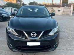 Nero Usata 2017 Nissan Qashqai SUV | 14.500 € (Buon prezzo)
