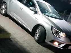 Usata 2016 Renault Mégane IV Tre volumi | 9400 € (Buon prezzo)