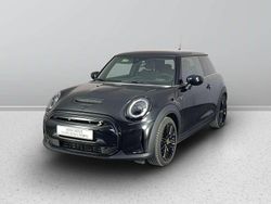 Nero Usata 2022 Mini Cooper SE Classic Due volumi | 15.900 € (Ottimo prezzo)