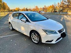 Usata 2015 Seat Leon CONNECT Tre volumi | 9000 € (Buon prezzo)