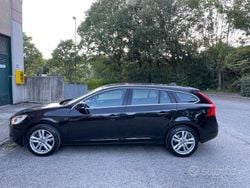 Nero Usata 2013 Volvo V60 Momentum Station wagon | 6900 € (Buon prezzo)