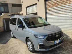 Usata 2023 Ford Tourneo Monovolume | 25.000 € (Molto cara)