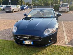 Blu/azzurro Usata 2006 Jaguar XK Cabrio | 19.900 € (Ottimo prezzo)
