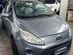 Grigio Usata 2011 Ford Ka Tre volumi | 3850 € (Buon prezzo)
