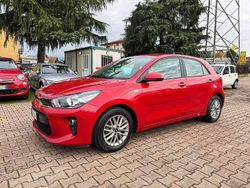 Rosso Usata 2020 Kia Rio Tre volumi | 11.980 € (Buon prezzo)