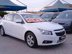 Marrone Usata 2011 Chevrolet Cruze Tre volumi | 3799 €