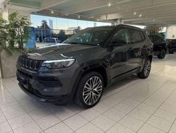 Bianco tetto nero Usata 2025 Jeep Compass Summit SUV | 26.990 € (Buon prezzo)