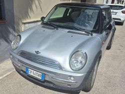 Grigio Usata 2004 Mini Cooper Due volumi | 2500 € (Buon prezzo)