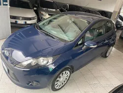 Blu Usata 2010 Ford Fiesta Titanium Due volumi | 3900 € (Buon prezzo)