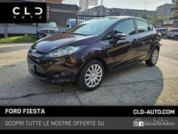 Viola Usata 2010 Ford Fiesta Due volumi | 3300 € (Buon prezzo)