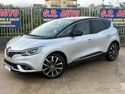Grigio Usata 2017 Renault Scénic IV Initiale Paris Monovolume | 13.300 € (Buon prezzo)