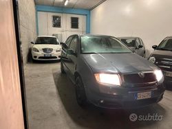 Marrone Usata 2005 Skoda Fabia Elegance Tre volumi | 990 €