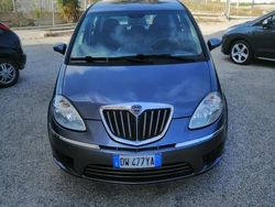 Grigio Usata 2009 Lancia Musa Monovolume | 3200 € (Buon prezzo)