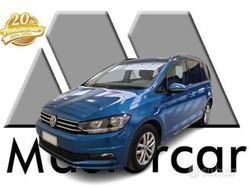Blu/azzurro Usata 2018 VW Touran Business Monovolume | 12.400 € (Buon prezzo)