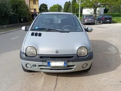 Usata 2001 Renault Twingo Due volumi | 1200 €