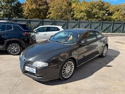 Grigio Usata 2005 Alfa Romeo GT Coupé | 2200 € (Buon prezzo)