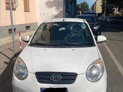 Bianco Usata 2010 Kia Picanto Due volumi | 2200 €