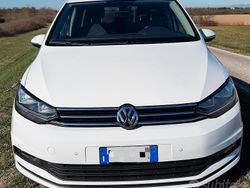Bianco Usata 2017 VW Touran Business Monovolume | 14.800 € (Buon prezzo)