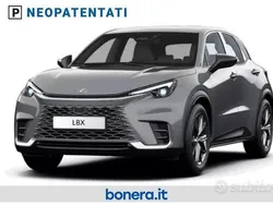 Grigio Nuova 2025 Lexus LBX SUV | 35.600 € (Buon prezzo)