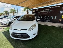 Bianco Usata 2011 Ford Fiesta Titanium Due volumi | 2500 € (Buon prezzo)