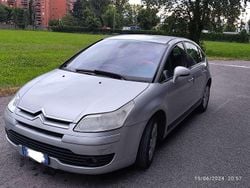 Argento Usata 2007 Citroën C4 Tre volumi | 1940 € (Buon prezzo)
