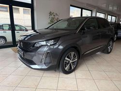 Grigio Usata 2022 Peugeot 3008 Allure SUV | 18.950 € (Buon prezzo)