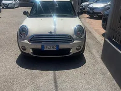 Beige Usata 2013 Mini Cooper D Due volumi | 6600 € (Ottimo prezzo)