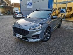Grigio Usata 2021 Ford Kuga ST-Line SUV | 21.300 € (Buon prezzo)