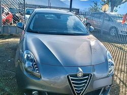 Usata 2016 Alfa Romeo Giulietta Tre volumi | 7900 € (Cara)