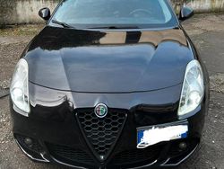 Nero Usata 2012 Alfa Romeo Giulietta Tre volumi | 8000 € (Buon prezzo)