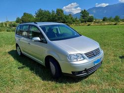 Grigio Usata 2005 VW Touran Trendline Monovolume | 3500 € (Buon prezzo)