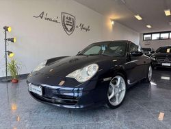 Midnight bleu pearl Usata 2002 Porsche 911 Carrera 4 Coupé | 43.900 € (Cara)
