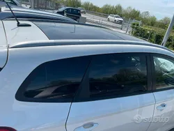 Usata 2015 Kia Carens Monovolume | 4000 € (Super prezzo)