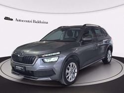 Grigio graphite metalizzato Usata 2023 Skoda Kamiq SUV | 17.500 € (Buon prezzo)