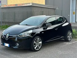Usata 2015 Renault Clio IV Due volumi | 6400 € (Buon prezzo)