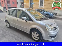 Argento Usata 2008 Renault Grand Modus Monovolume | 4900 € (Cara)
