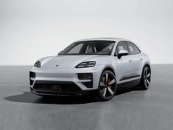 Grigio ghiaccio metallizzato Usata 2024 Porsche Macan Turbo SUV | 112.000 € (Buon prezzo)