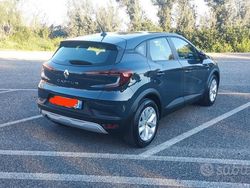 Blu Usata 2021 Renault Captur SUV | 18.000 € (Buon prezzo)