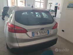 Grigio Usata 2018 Ford Focus Station wagon | 12.500 € (Buon prezzo)