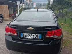 Usata 2010 Chevrolet Cruze Tre volumi | 4000 € (Buon prezzo)