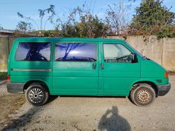 Verde Usata 1997 VW Caravelle Monovolume | 5500 €