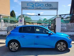 Blu/azzurro Usata 2022 Peugeot 208 Allure Due volumi | 13.500 € (Buon prezzo)