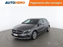 Grigio Usata 2017 Mercedes A180 Tre volumi | 16.399 € (Buon prezzo)