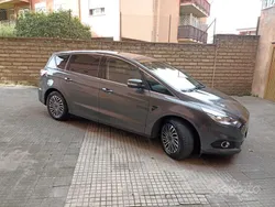 Grigio Usata 2018 Ford S-MAX Business Edition Monovolume | 17.999 € (Buon prezzo)