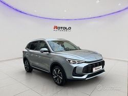 Grigio(met.) Nuova 2025 MG ZS Luxury Tre volumi | 25.490 € (Molto cara)