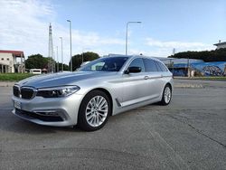 Argento Usata 2018 BMW 520 Luxury Line Station wagon | 17.200 € (Molto cara)