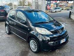Nero Usata 2006 Peugeot 107 Due volumi | 2999 € (Buon prezzo)